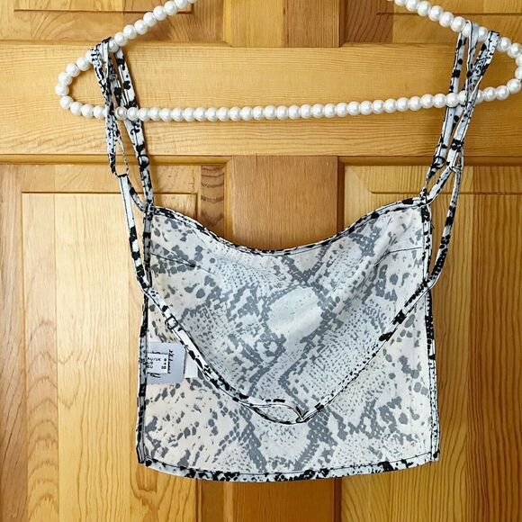 Princess Polly Scarf Top Black Blue Snakeskin Sz 4 Halter Festival Beach Novah - Picture 5 of 12